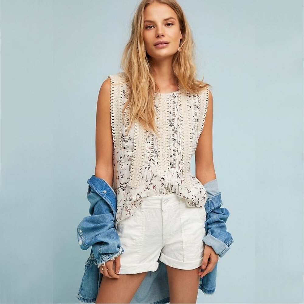 ✨ White Floral Embroidered Utility Shorts | Wanderer Style | Size 26